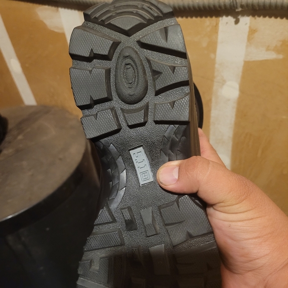 Size 13 5.11 tactical waterproof military boots - Picture 3 of 4